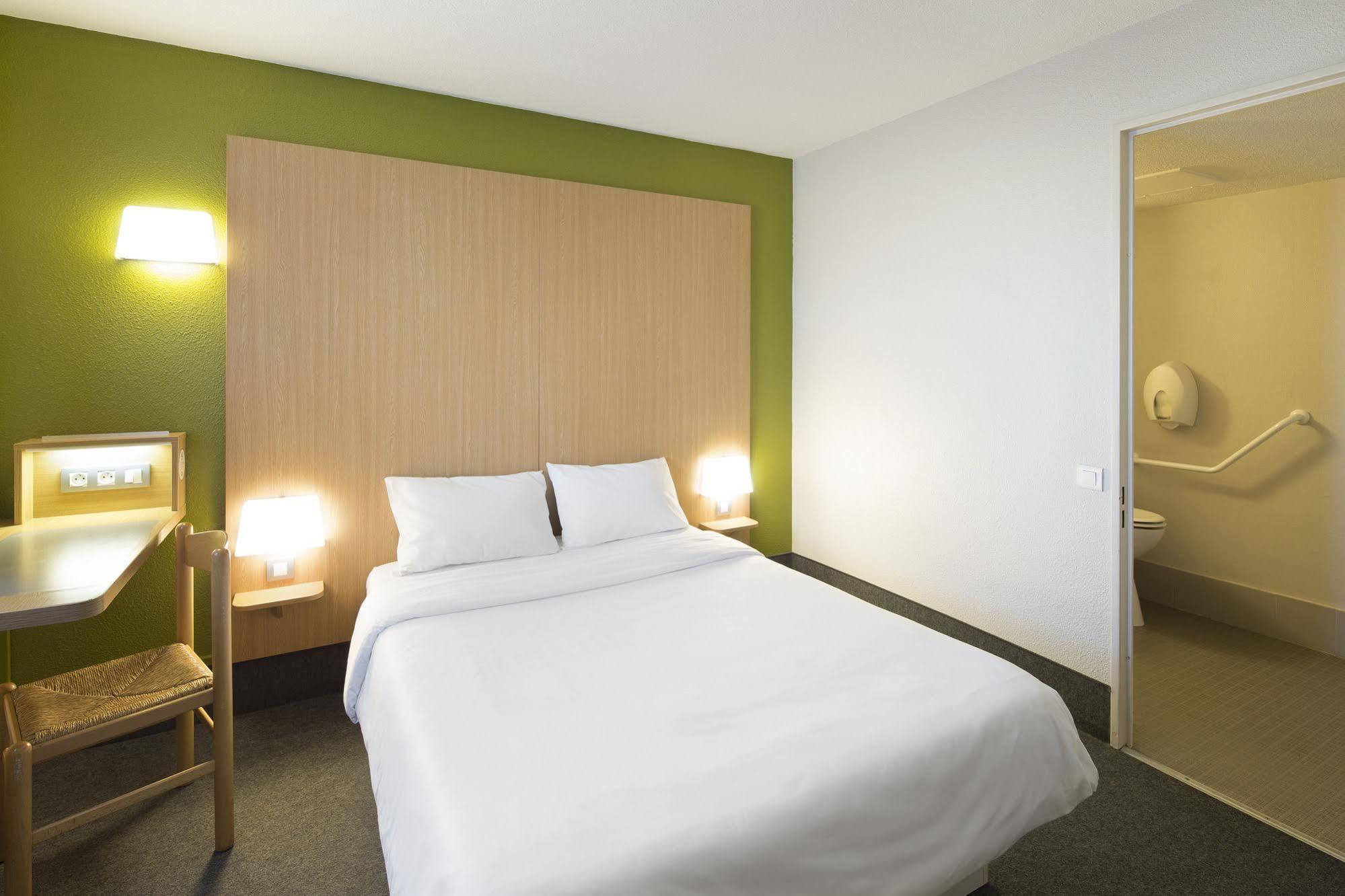 B&B Hotel Paris Roissy Cdg Aeroport Exterior photo